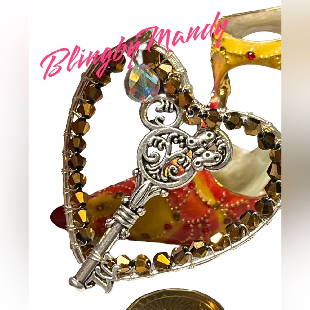 Large heart and key pendant -mickey themed